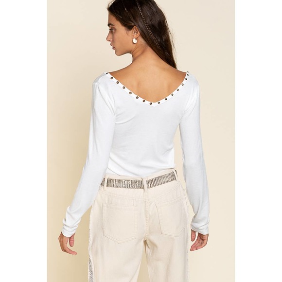 POL Long Sleeves V-Neckline Studded Detail Ribbed Tee Top in Ivory - Picture 2 of 6